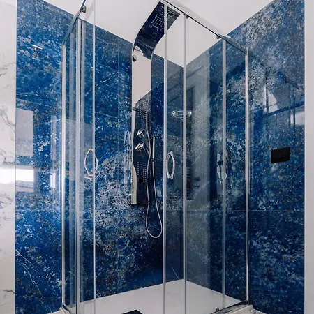 Alojamento de Acomodação e Pequeno-almoço Insonnyroom 3*